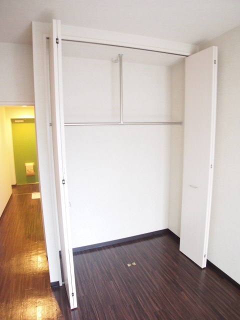 カムフォート登戸Ⅲの収納