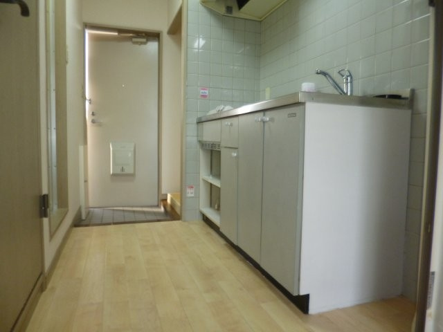 倉敷市老松町５丁目のアパートのキッチン