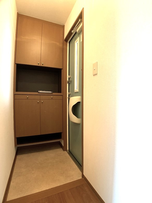 メゾン・ド・ボヌールの玄関