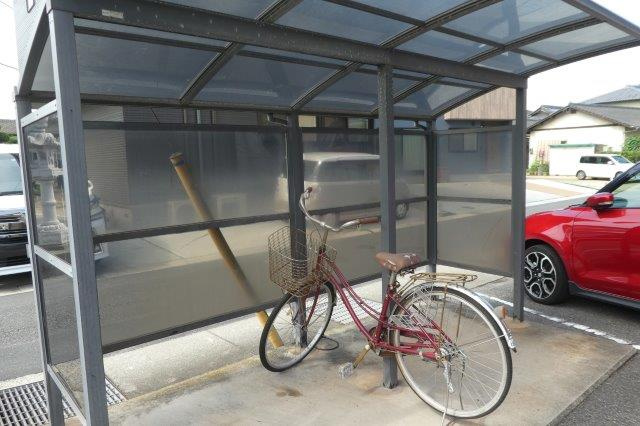 ノーブル田ノ上のその他共用部分|自転車置き場