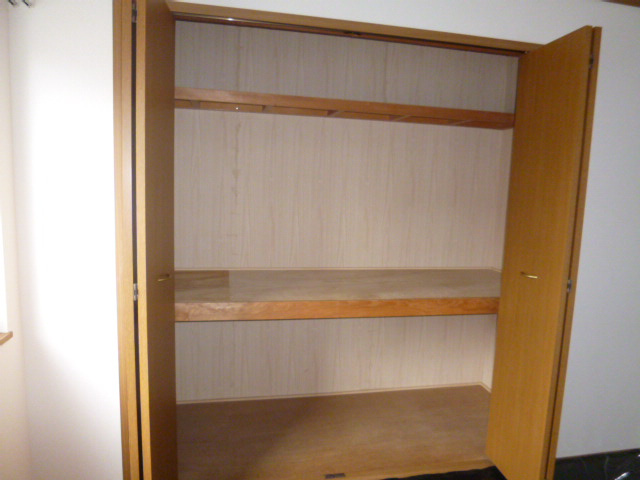 ファミール彦崎の収納