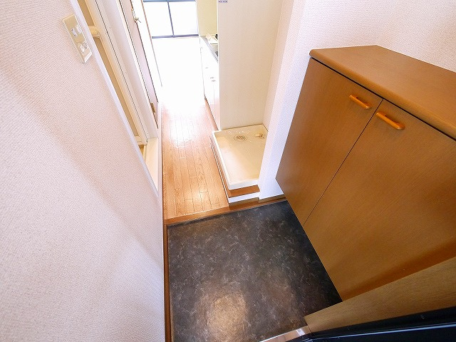 フルール22の玄関|毎日通る玄関はこちらです