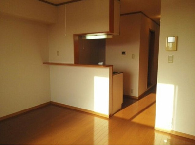 【居間・リビング】 | ヴィラ城内