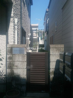 【エントランス】