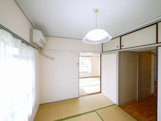 中登美団地(個人）の和室|ゆったりとくつろげる和室です