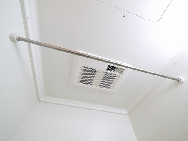 デュエル　ワンの設備|お風呂には浴室乾燥機が付いてます。