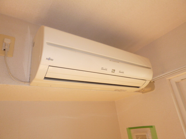 グローリアＡの設備|エアコン