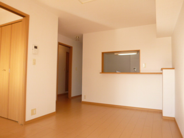 グローリアＡの居間・リビング