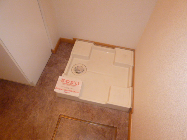 グローリアＡのその他|洗濯機置き場