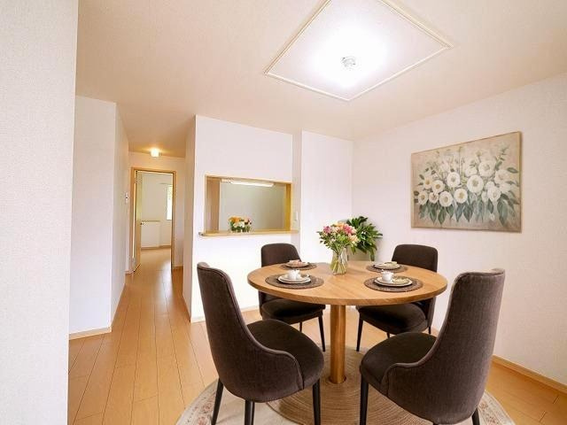 イル　ベラージオ　Ｂの居間・リビング|CGで家具等を配置したもので家具等は含まれません