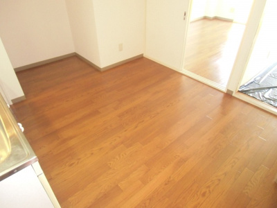 【居間・リビング】 | ウエストビレッジⅡ番館