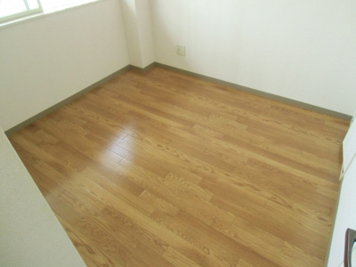 【洋室】 | ウエストビレッジⅡ番館