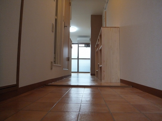 ビューハイム西村の玄関