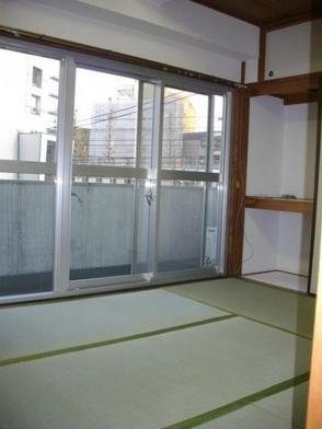 【内装】 | エルビラ | 日本人はやっぱり和室・・(´U｀)!？緑色の綺麗な畳で居心地も◎♪♪