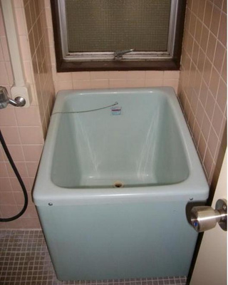 【浴室】 | エルビラ | 懐かしいサイコロ風呂☆昔を思い出しますねー(*´∀｀)