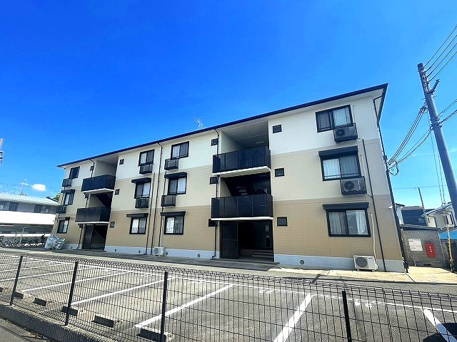 グランドールサンエイの外観|物件の外観です