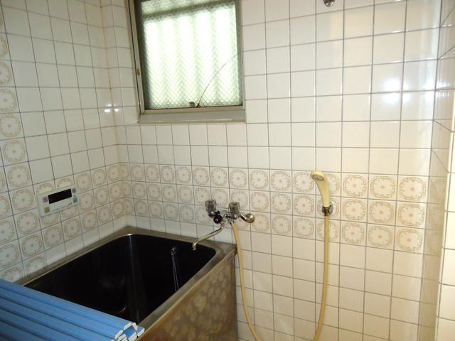 グリーンピア彦春の浴室