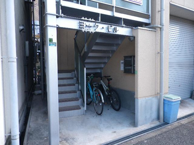 【エントランス】 | ヨークビル