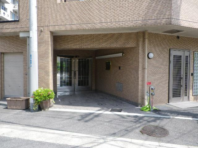 【エントランス】 | アパートメント21