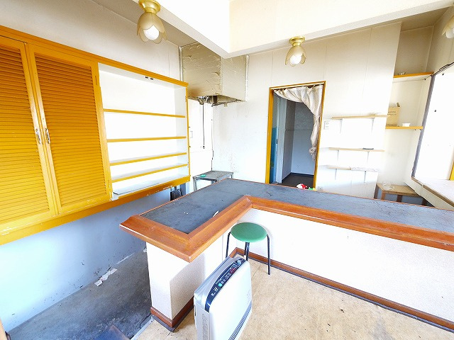 谷村店舗の内装