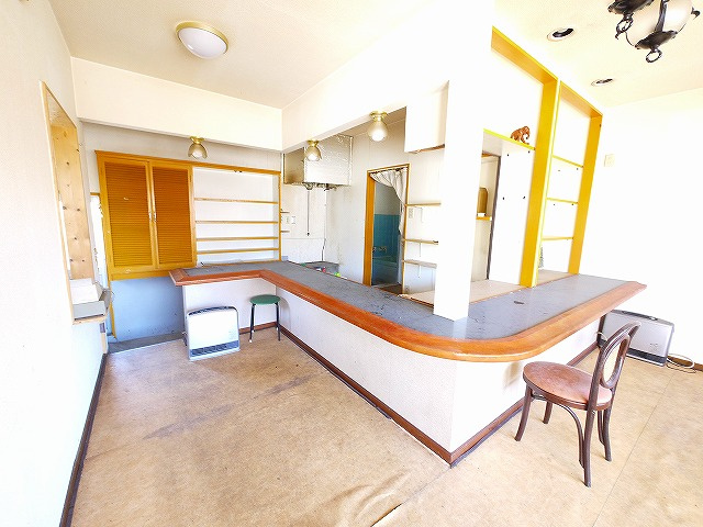谷村店舗の内装