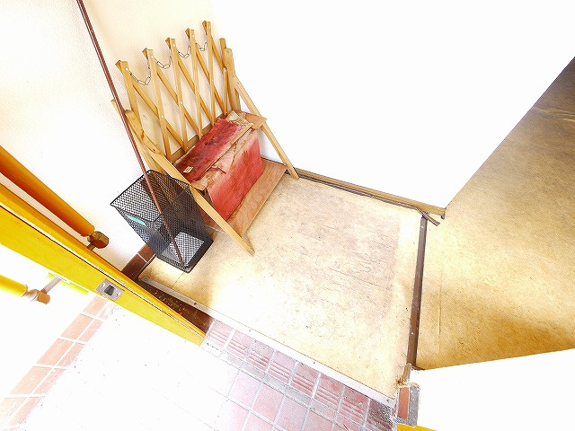 谷村店舗の玄関