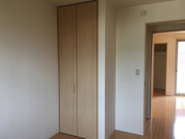 ネッカーの収納