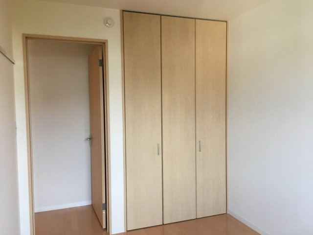 ネッカーの収納