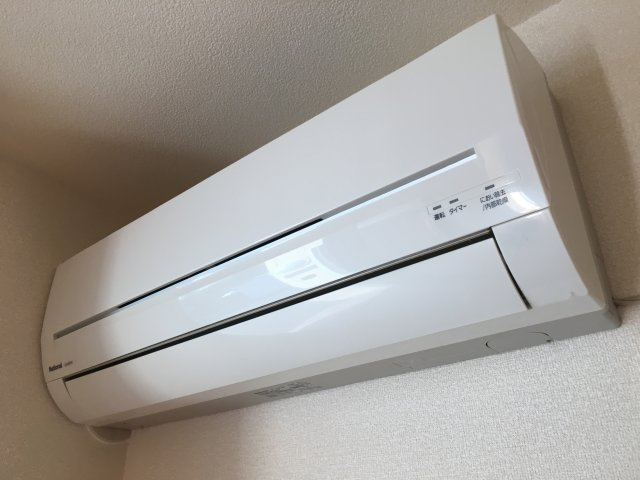 ネッカーの設備