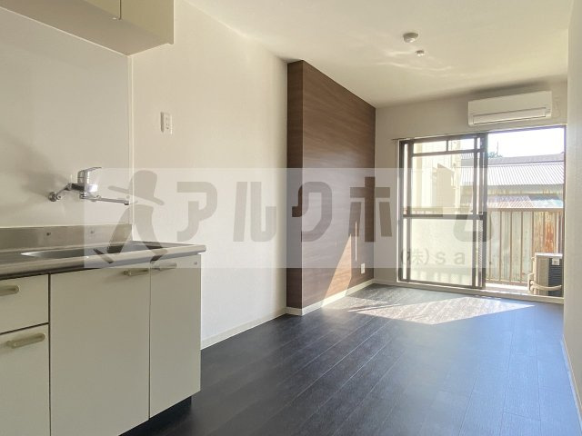 ビューハイム西村の居間・リビング