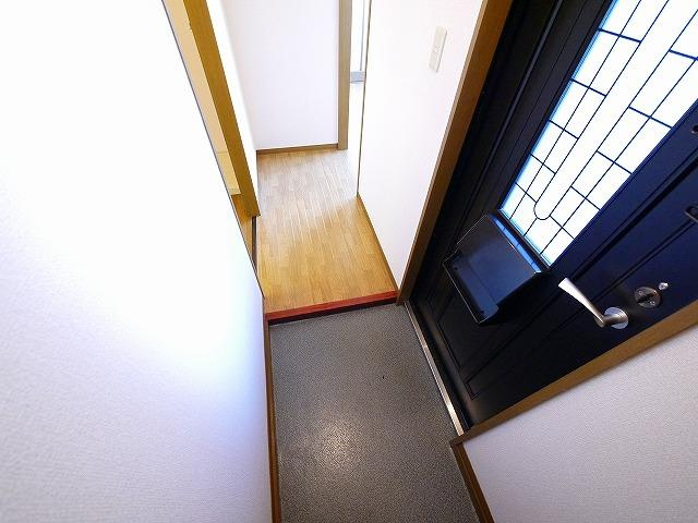 サンリッチの玄関|カードキーシステムで防犯面も安心です