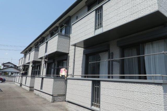 倉敷市大島のアパートの外観
