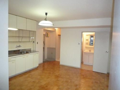 【居間・リビング】 | ハイツ参宮橋 | この広々としたLDKが魅力的ですよ(´∀｀*)