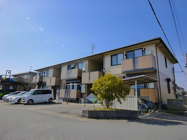 プラムハイツの外観|きれいな外観です