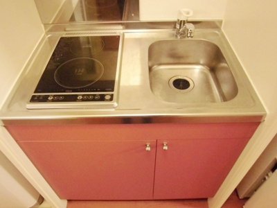 【キッチン】 | フローラＳ | フラットタイプのコンロなので、お料理やお掃除もラクラクです。