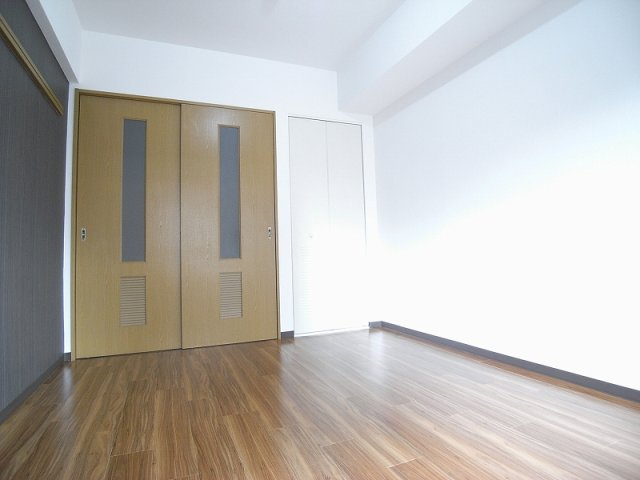 【洋室】 | ファミール吉田Ⅲ