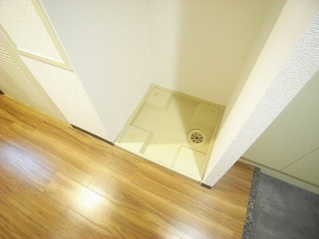 【設備】 | ファミール吉田Ⅲ | 室内洗濯機置き場