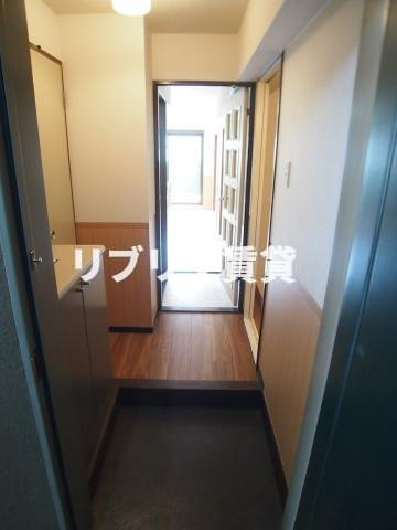 フジタマンションの玄関