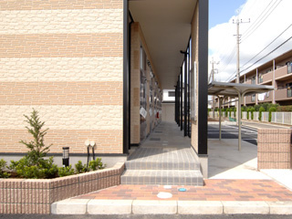 【エントランス】 | ラ　プランタン