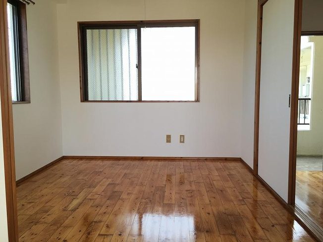  | メゾンひとし