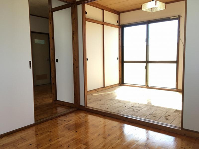  | メゾンひとし