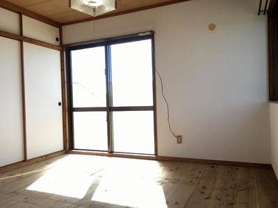  | メゾンひとし