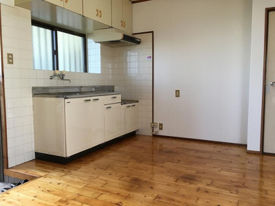  | メゾンひとし