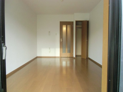 【洋室】 | グリシーナコート