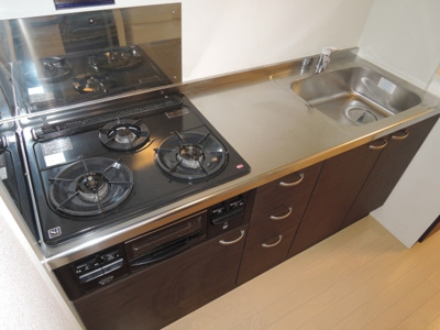 【キッチン】 | エスペランサ | ☆ガスコンロ３口＆グリル付☆