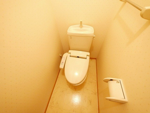 ハイツメビウス　Ｂ棟のトイレ|コンパクトで使いやすいトイレです