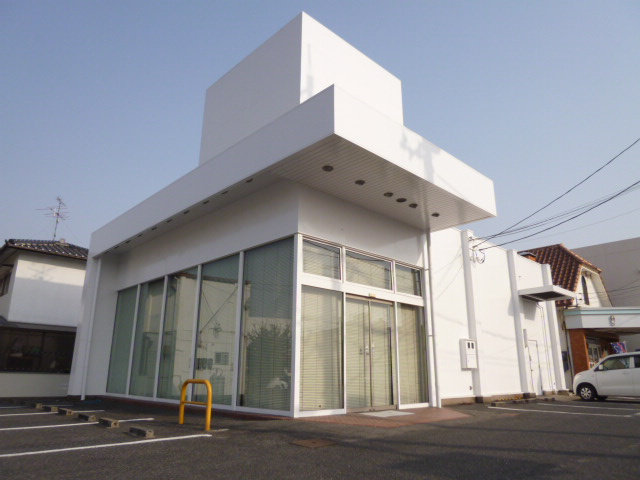倉敷市西阿知町の店舗の外観