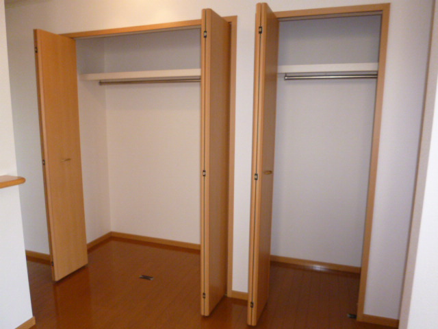 スクエア・レジデンスＢの収納|クローゼット