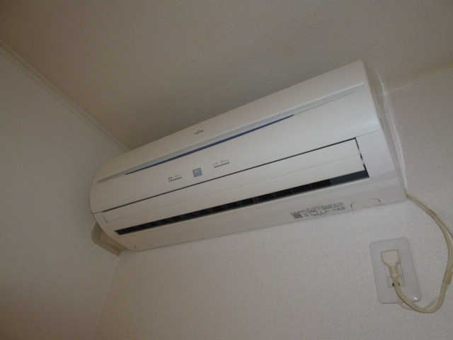 スクエア・レジデンスＢの設備|エアコン