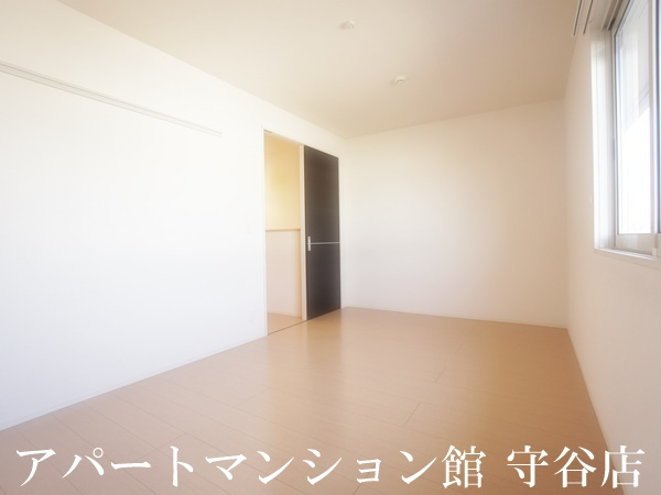 アロマレジデンス松ヶ丘の寝室